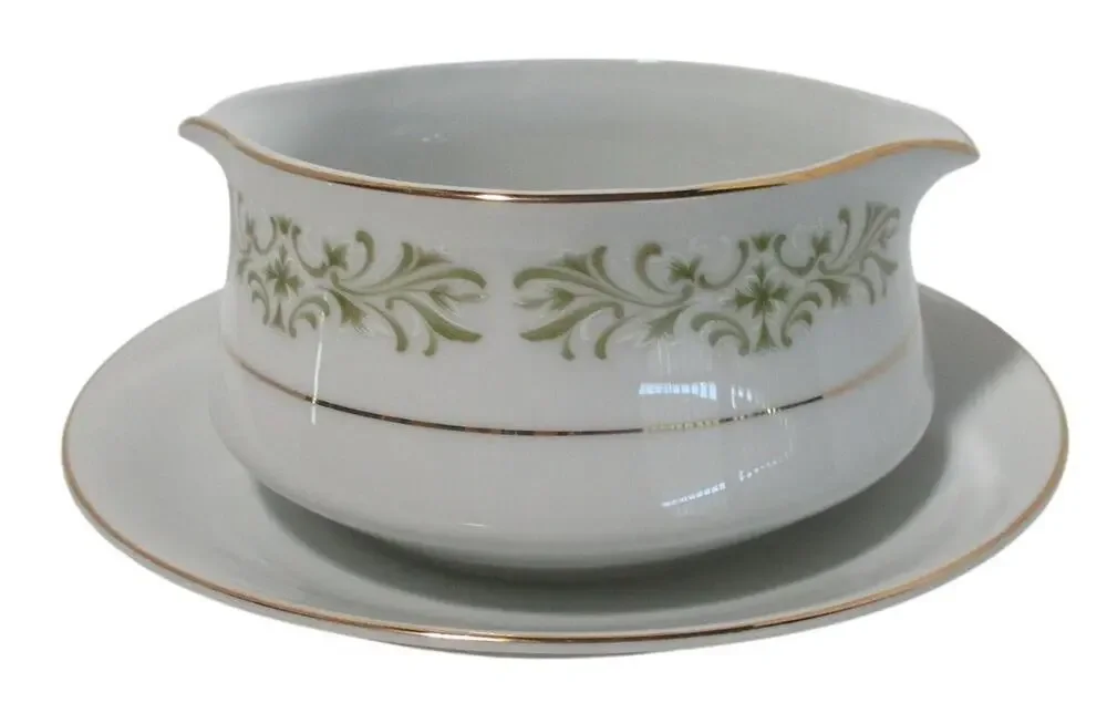 Allergo Fine China Green Scrolls White Gold Trim Gravy Boat With Attached Plate